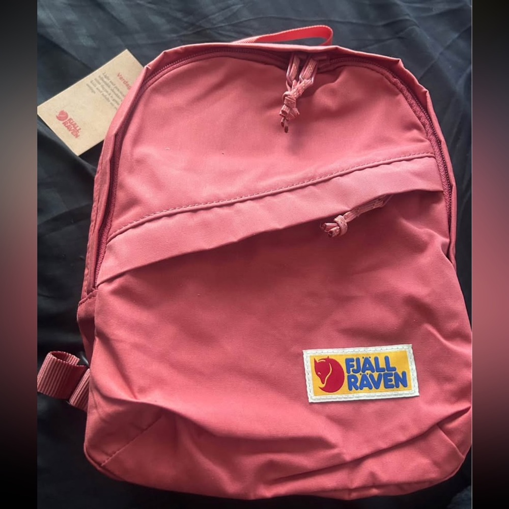 Fjallraven Vardag Mini in Coral